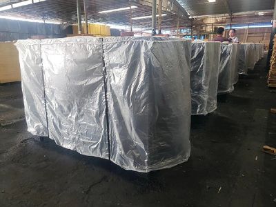 建筑覆膜板廠，建筑模板性能特點